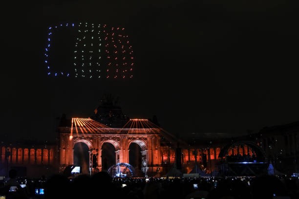 What Drones Are Used for Light Shows: Breaking Down the Tech Behind the Magic